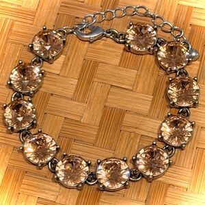 Elegant Gold-Toned Pink Crystal Bracelet